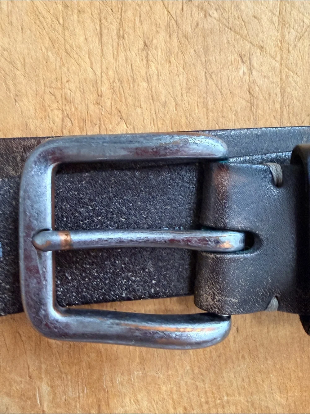 Worn-in Fossil Leather Belt, sz 42/105